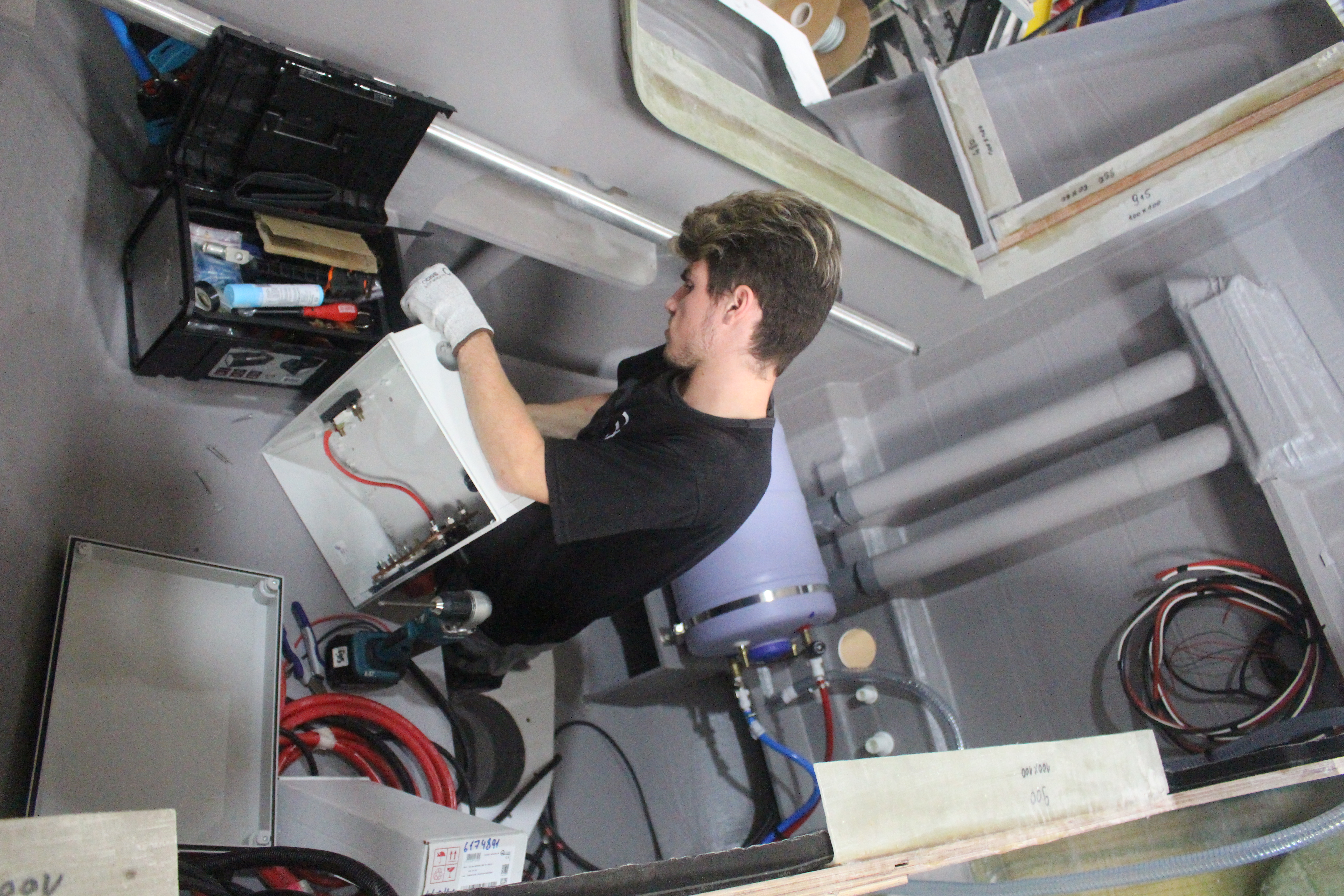 Electricien chantier catana